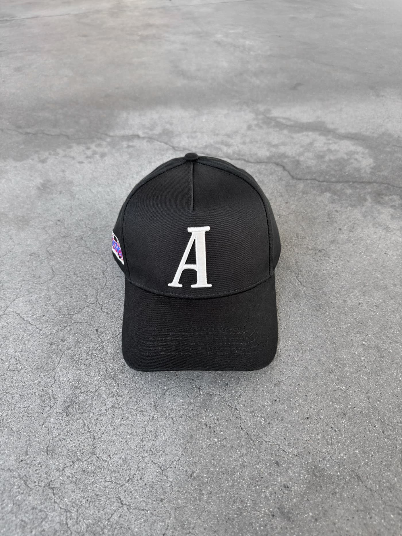 AGENCY Signature A-Frame black colorway front view